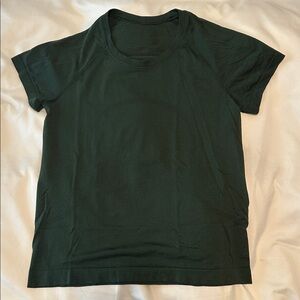 WOMENS LULULEMON TOP